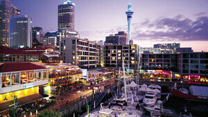 Auckland's history, culture and scenic highlights with a visit to Kelly Tarlton's SEA LIFE Aquarium.